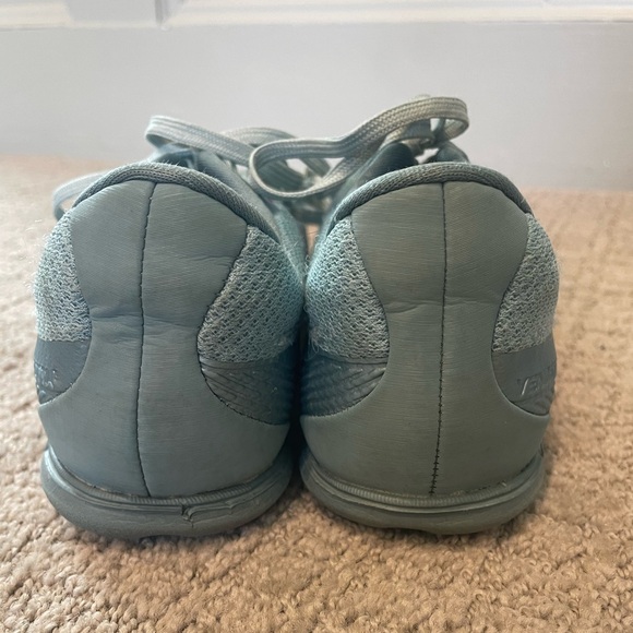 Saucony Vendetta XC/Track Spikes - Picture 6 of 13